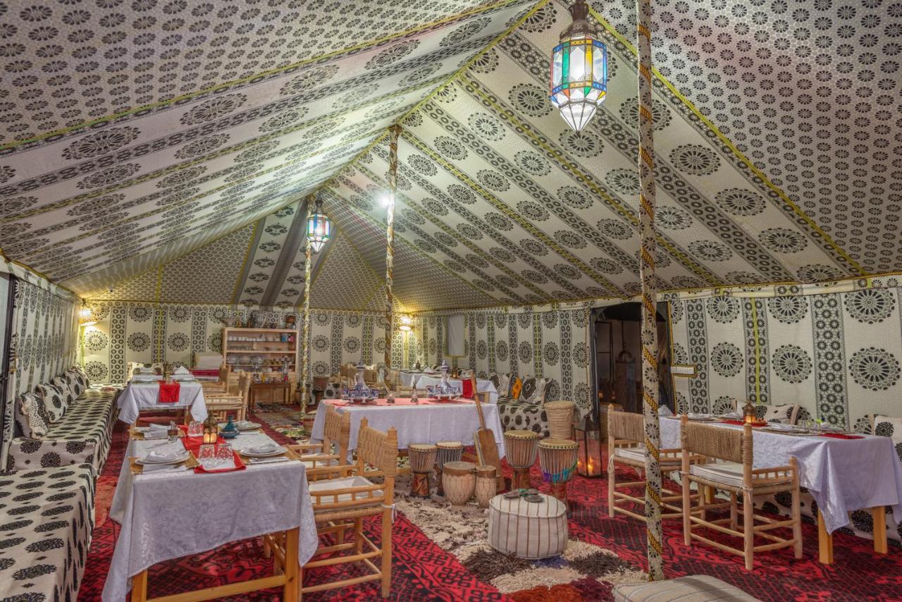 (三毛) Sanmao Desert Luxury Camp Merzouga Exterior foto